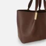Elisabetta Franchi tote grande con detalles de logotipo - Imagen 5