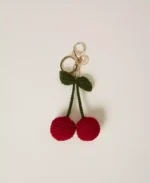 Twinset llavero con cerezas de ganchillo